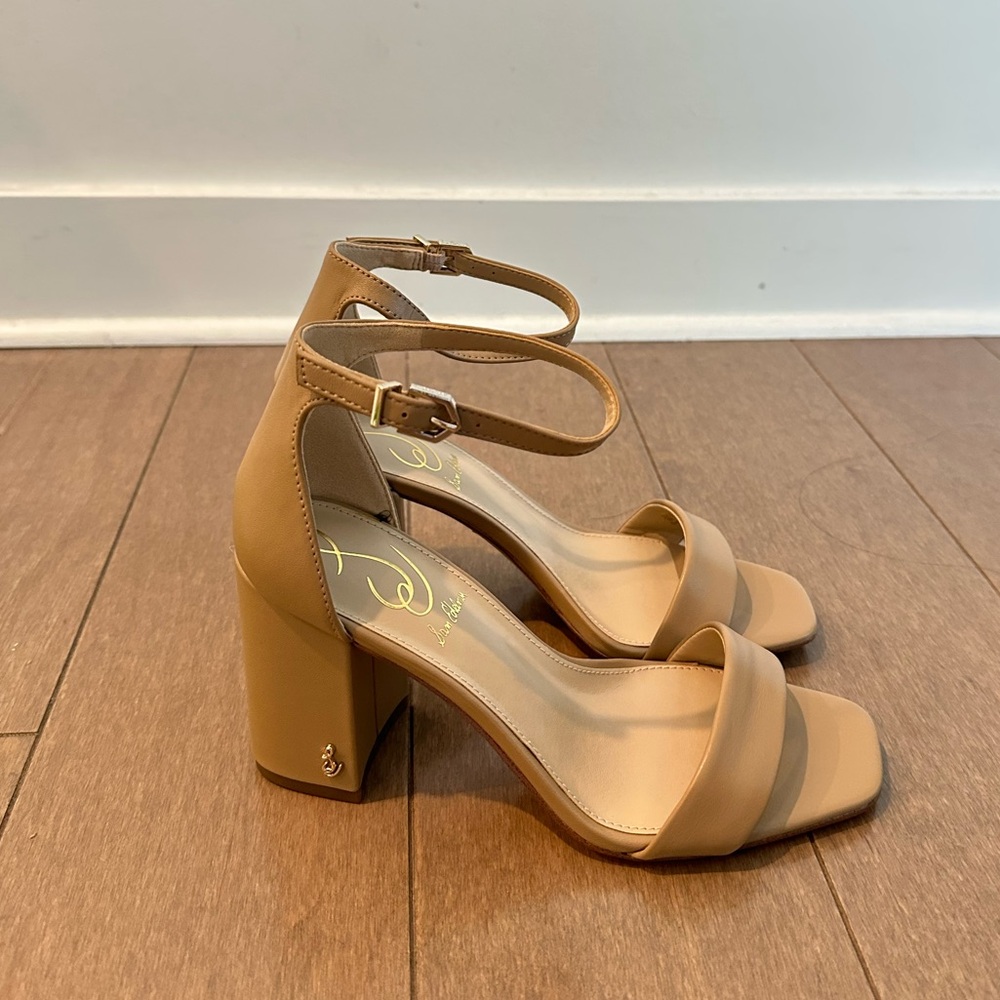 NWT Sam Edelman Nude Leather Heels